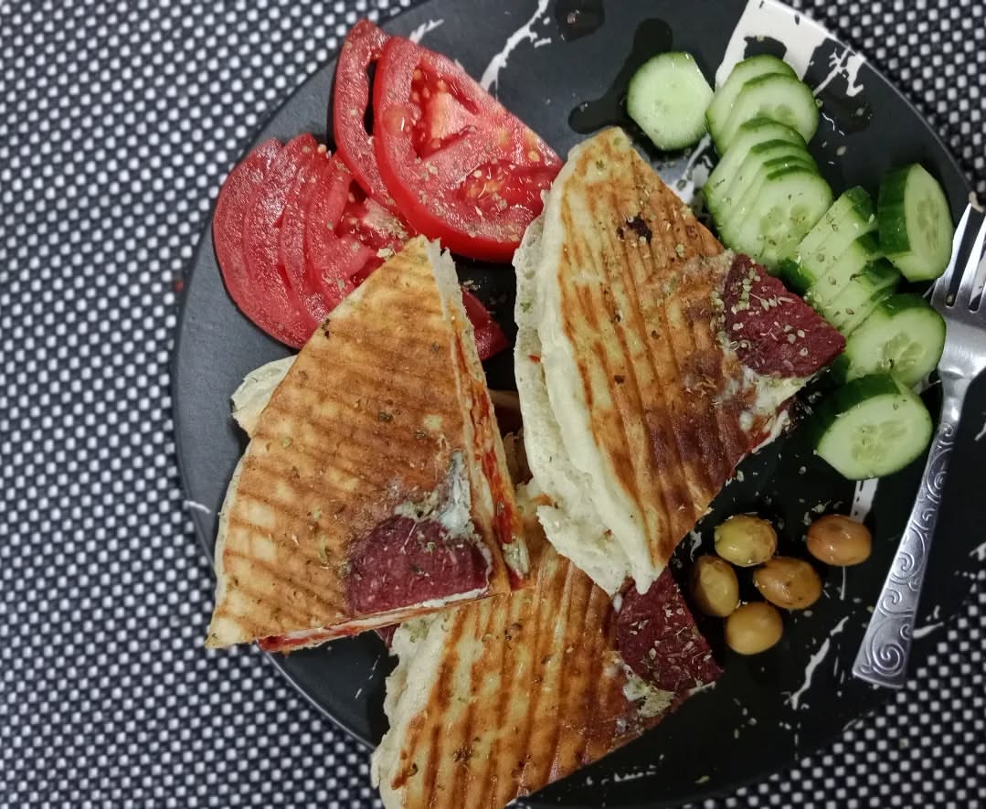 Serin Tost & Çay Evi